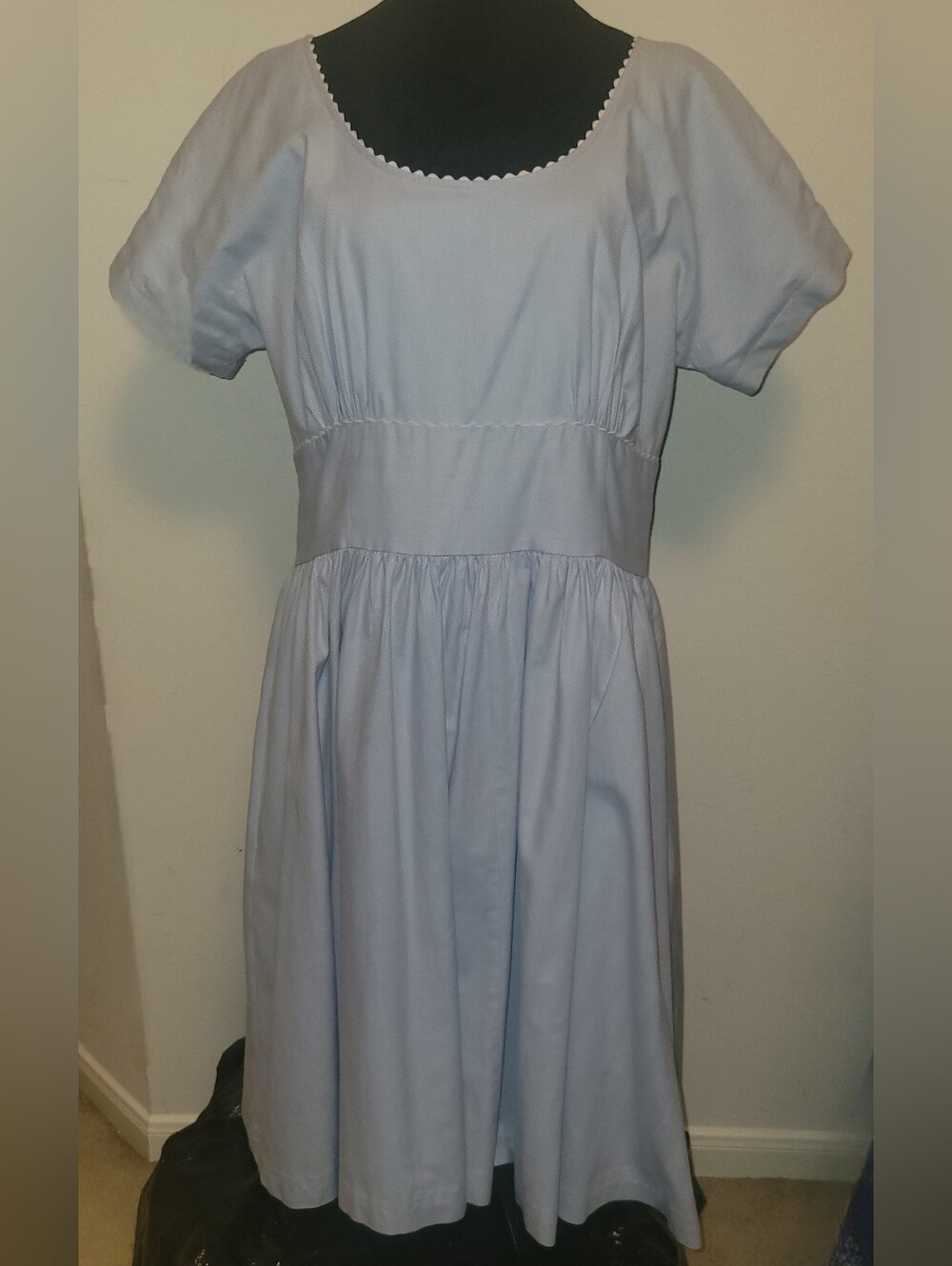 Isaac Mizrahi Pale Blue Scoop-Neck Casual Dress